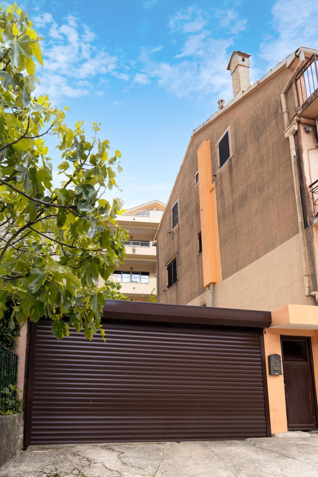 Apartment Busola Kotor Exterior foto